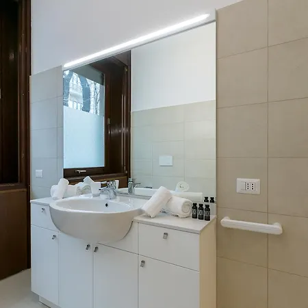 Monte Napoleone Appartement *