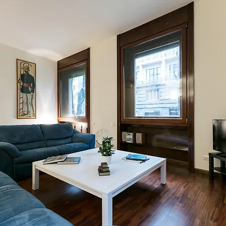 Appartement Monte Napoleone Milan